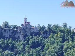 2025-05-10_schloss_lichtenstein-nebelhoehle-schoenbergturm_31