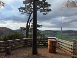 2025-10-26_trailbiken_an_der_roetiflue_21